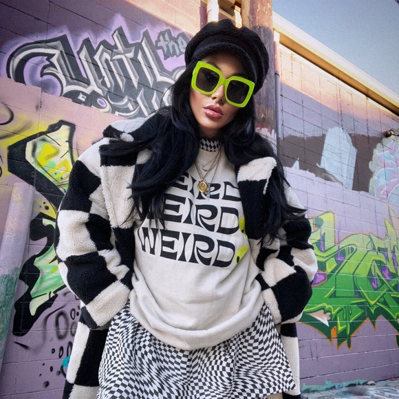 Ayyyyyy 🦋🖤⚡️ - Picture 1 of 6